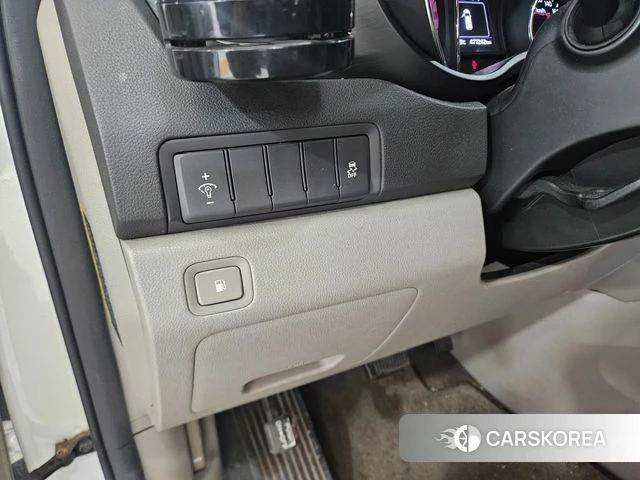 Kia All New Carnival id 3814524 из Кореи 19