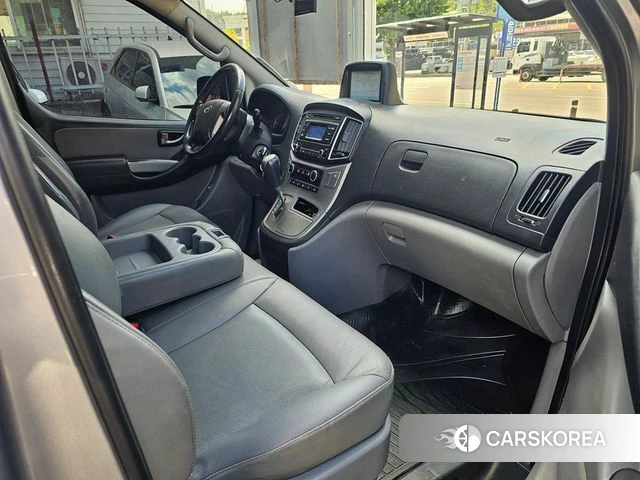 Hyundai The New Grand Starex id 4447818 из Кореи 20