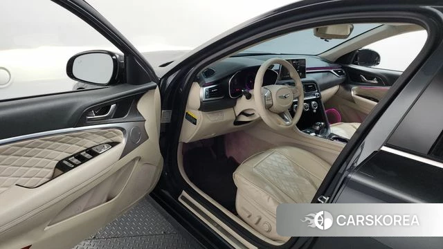 Genesis G70 id 3853784 из Кореи 20