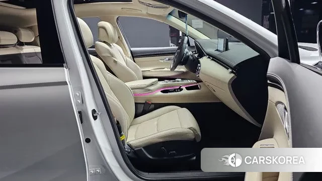 Genesis GV70 id 3752000 из Кореи 20