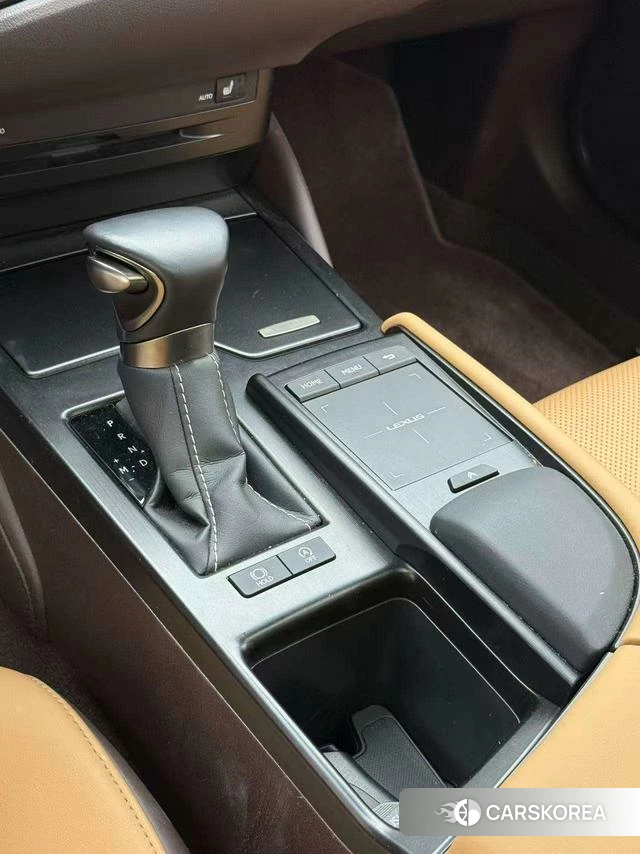 Lexus ES id 4314675 из Китая 15