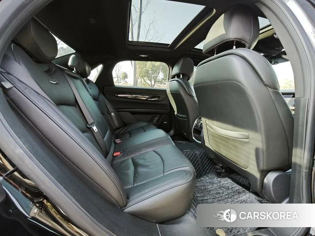 Cadillac CT6 id 4209401 из Китая 16