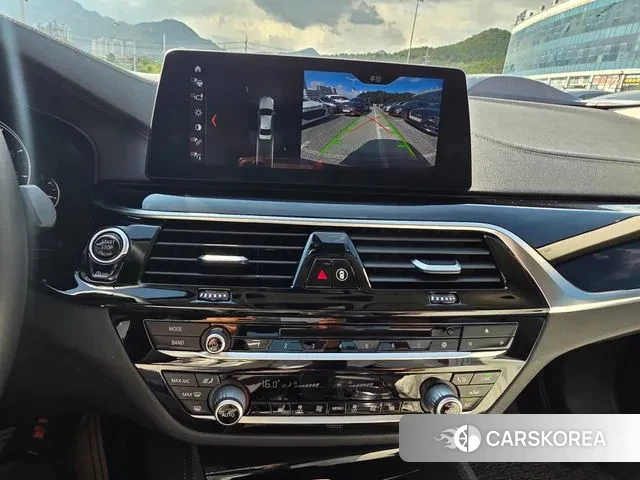 BMW 5 Series (G30) id 3000418 из Кореи 20