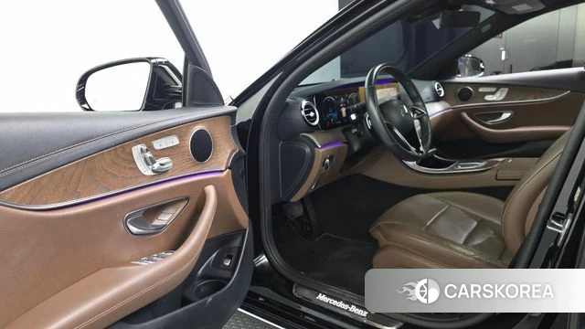 Mercedes-Benz E-Class W213 id 3879012 из Кореи 20