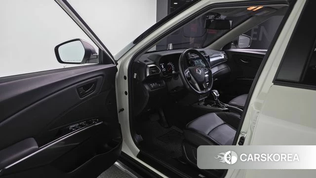 Ssangyong The New Tivoli id 4607811 из Кореи 30