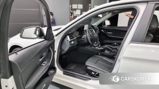 BMW 3 Series (F30) id 2902886 из Кореи 20