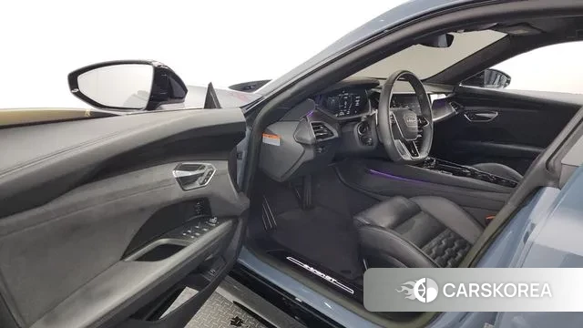 Audi e-Tron GT id 2900449 из Кореи 20