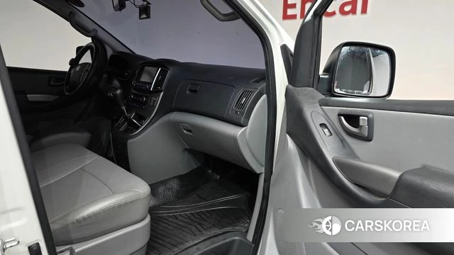 Hyundai The New Grand Starex id 3828838 из Кореи 20