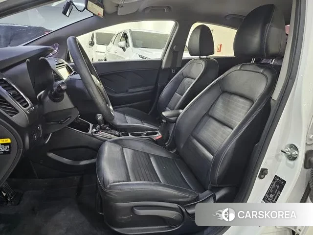 Kia The New K3 id 3227037 из Кореи 20