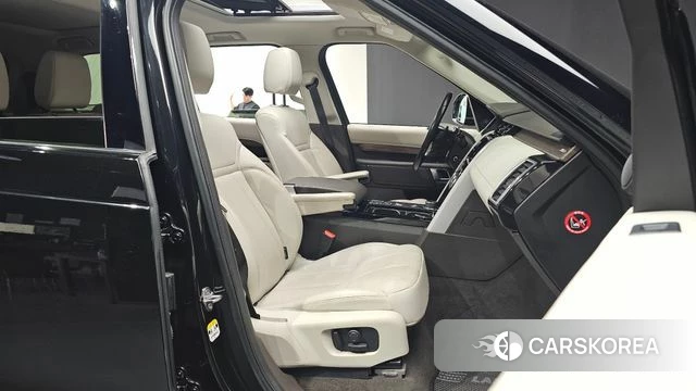 Land Rover Discovery 5 id 3905272 из Кореи 20