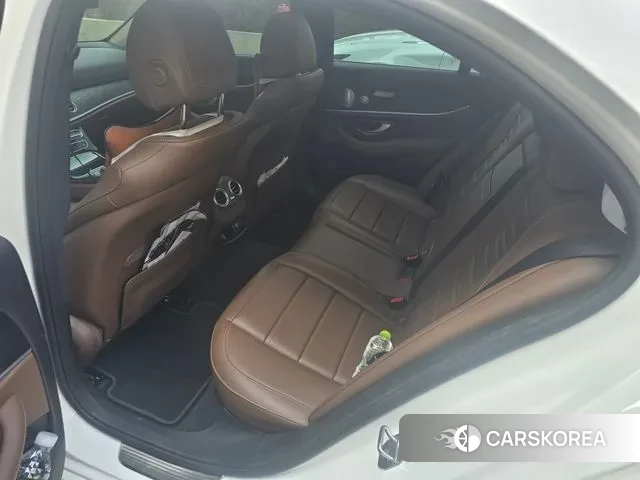Mercedes-Benz E-Class W213 id 3773242 из Кореи 20