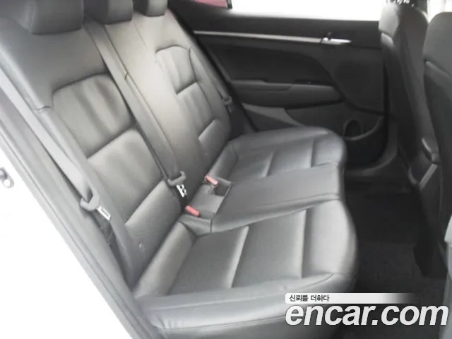 Hyundai Avante AD id 2896892 из Кореи 20