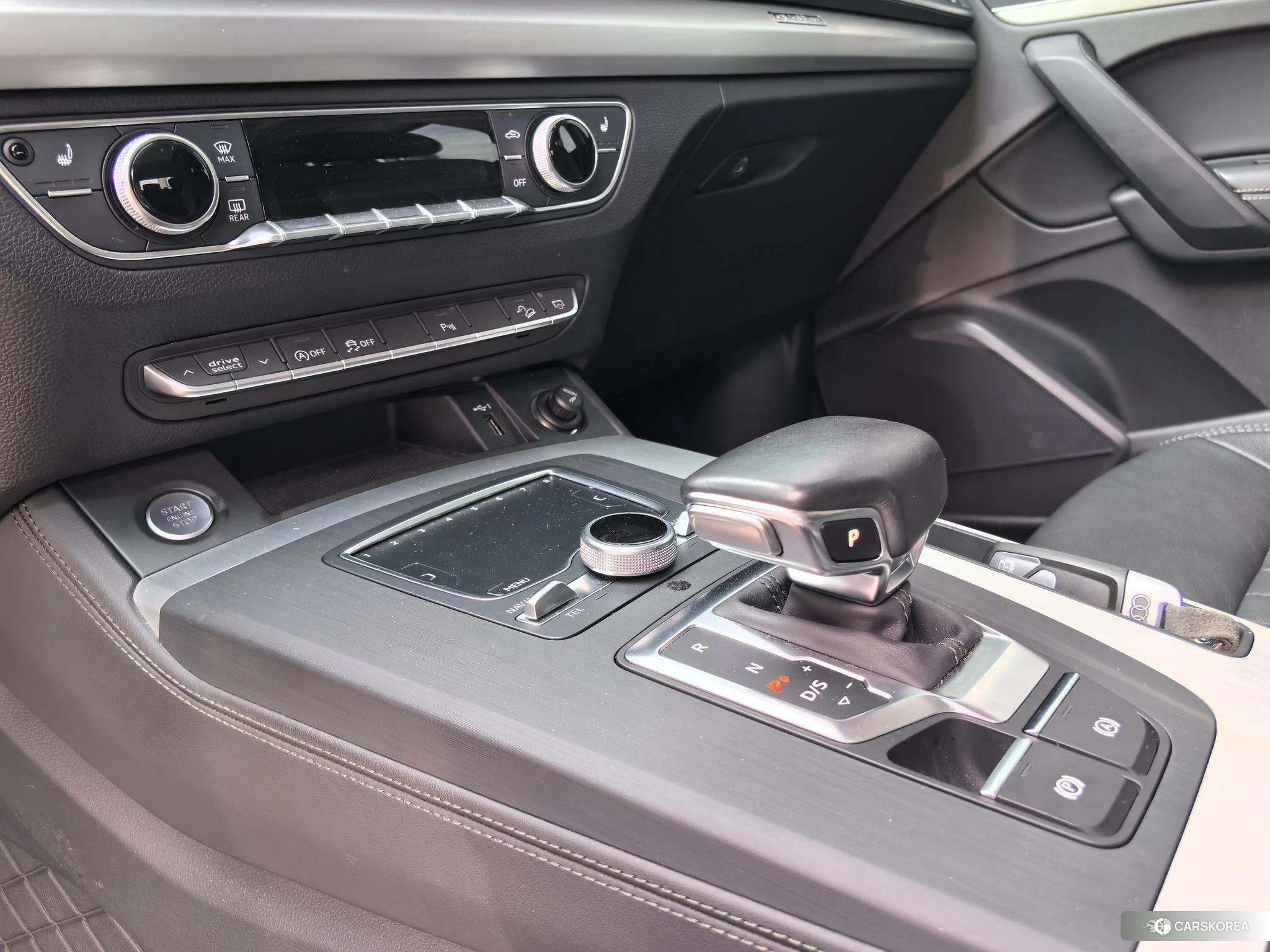 Audi Q5L id 4452956 из Китая 12