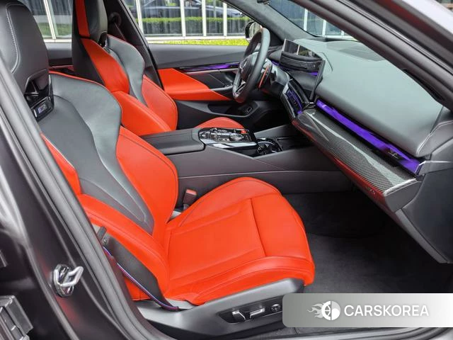 BMW M5 PHEV id 4301122 из Китая 34