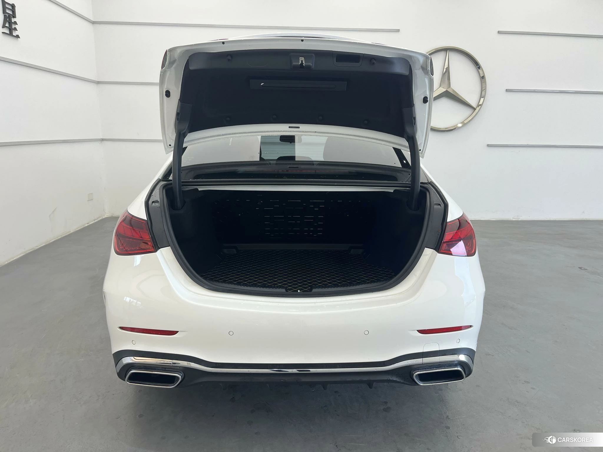 Mercedes-Benz Class C id 4485357 из Китая 18