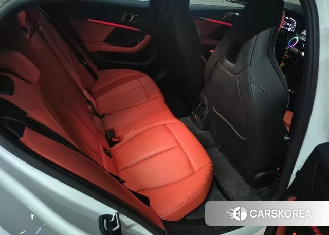 BMW 1 Series (F40) id 3877665 из Кореи 13