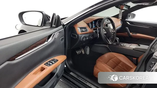 Maserati Ghibli id 3778886 из Кореи 20