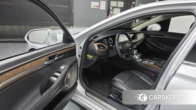 Genesis G90 id 3479894 из Кореи 20