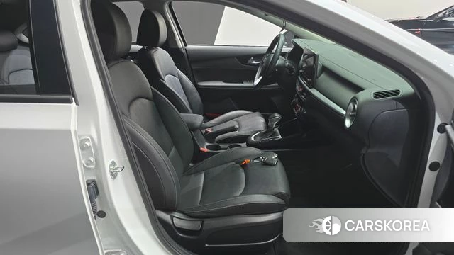 Kia The New K3 2nd generation id 3859019 из Кореи 20