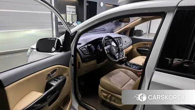 Kia The New Carnival id 2902756 из Кореи 20