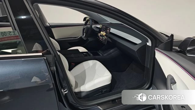 Tesla Model 3 id 4710325 из Кореи 33