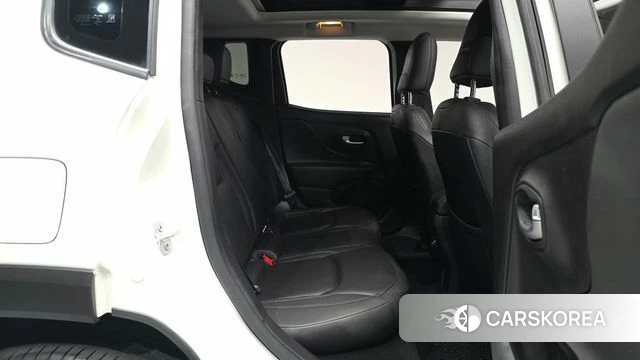 Jeep Renegade id 4434088 из Кореи 30
