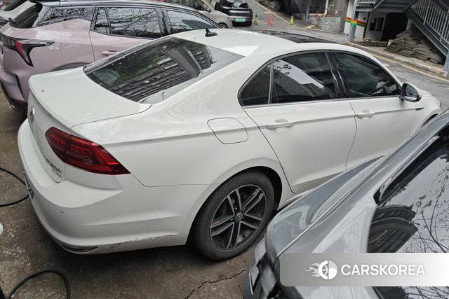 Volkswagen Lingdu id 4307589 из Китая 17