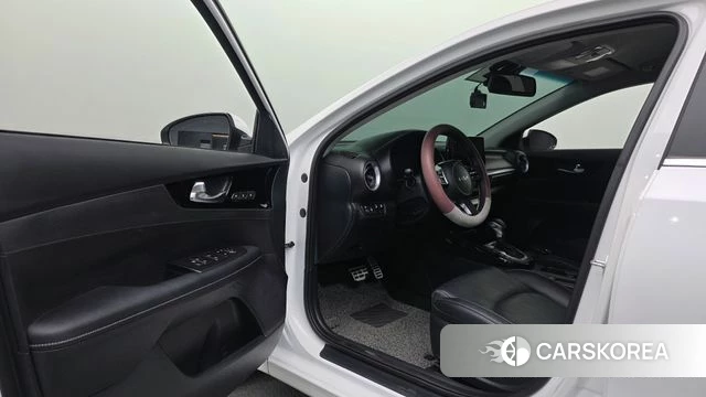 Kia The New K3 2nd generation id 4656348 из Кореи 32