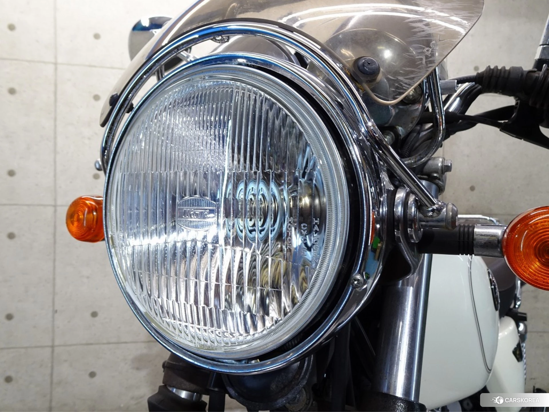 Yamaha SR 400 id 4183467 из Японии 31