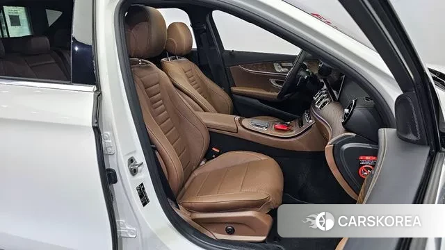 Mercedes-Benz E-Class W213 id 2963879 из Кореи 20