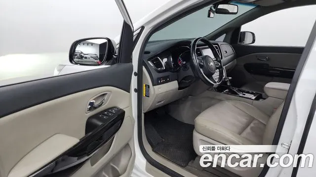 Kia The New Carnival id 2484394 из Кореи 20