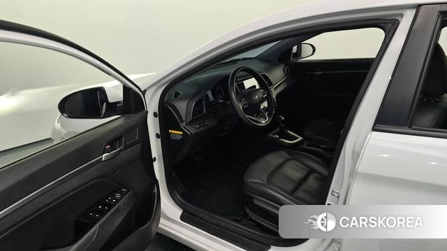 Hyundai The New Avante AD id 4397498 из Кореи 31