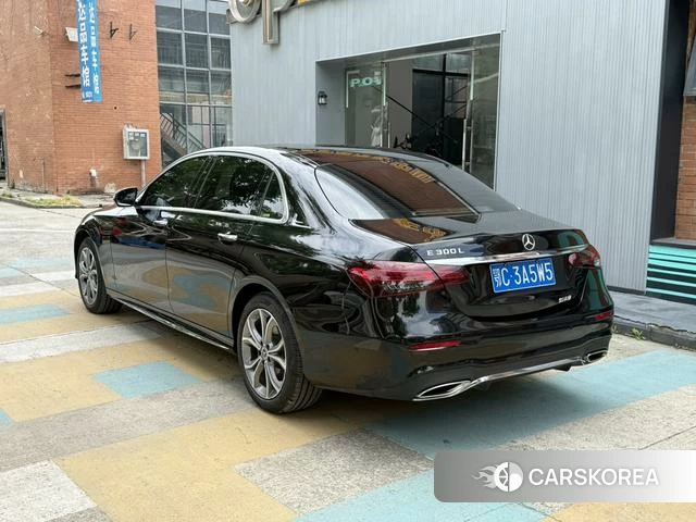 Mercedes-Benz E-class id 4393967 из Китая 19
