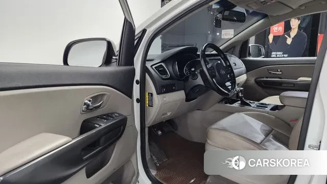 Kia The New Carnival id 3728178 из Кореи 20