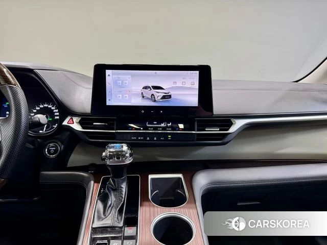 Toyota Grevia id 3889862 из Китая 30