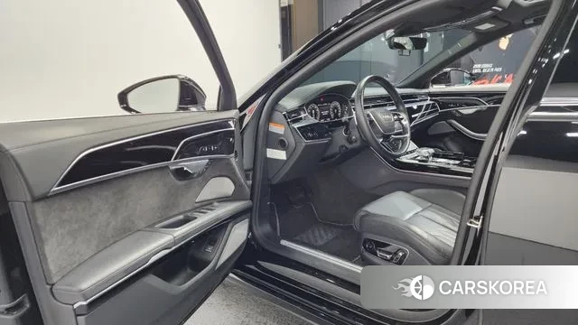 Audi A8 (D5) id 3577525 из Кореи 20