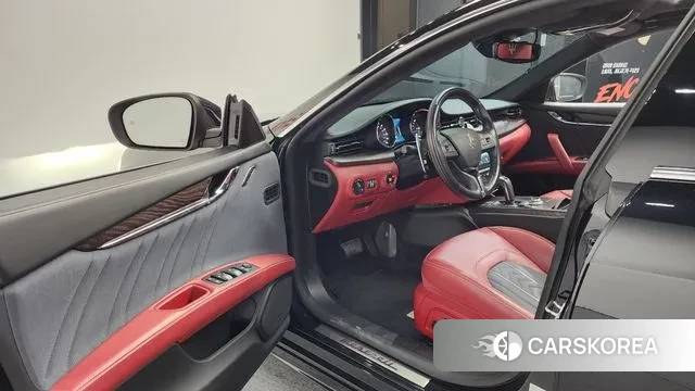 Maserati Quattroporte id 3484036 из Кореи 20