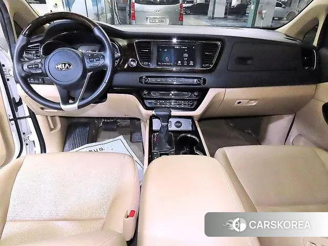 Kia The New Carnival id 3592923 из Кореи 20