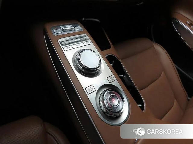 Genesis GV70 id 4402398 из Кореи 20