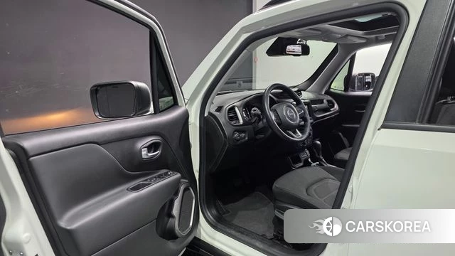 Jeep Renegade id 4763309 из Кореи 20
