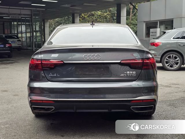 Audi A4L id 4297829 из Китая 20