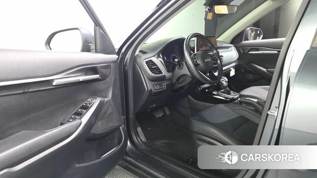 Kia Seltos id 4758537 из Кореи 29