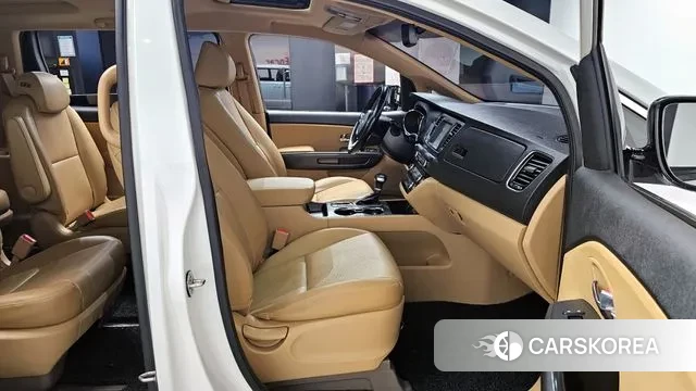 Kia The New Carnival id 3601823 из Кореи 20