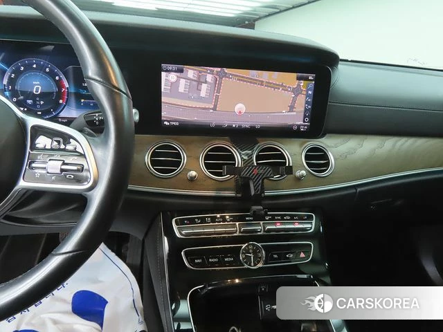 Mercedes-Benz E-Class W213 id 4770475 из Кореи 20