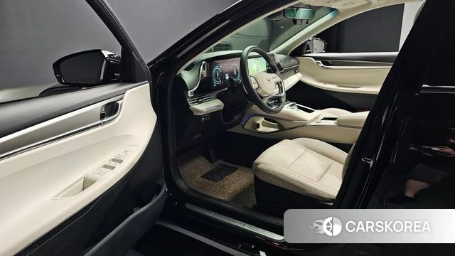 Hyundai The New Grandeur IG Hybrid id 4433660 из Кореи 32