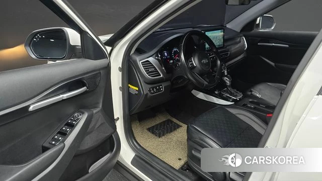 Kia Seltos id 4356578 из Кореи 30