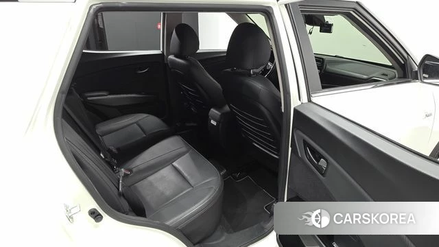 Ssangyong Berry New Tivoli id 4872380 из Кореи 31
