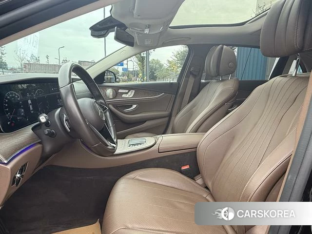Mercedes-Benz E-class id 4264920 из Китая 15