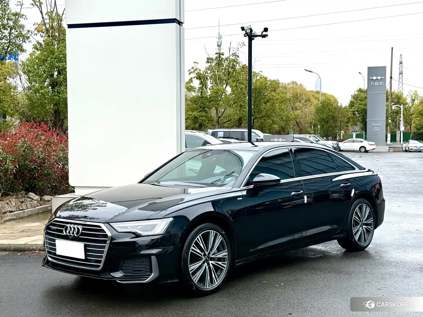 Audi A6L id 4546428 из Китая 16