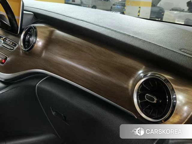 Mercedes-Benz V-class id 4264696 из Китая 30